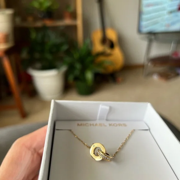 Michael Kors Logo Circle Necklace - Picture 5 of 8